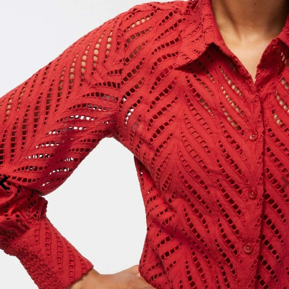 Chico's Red/Rust Eyelet Point-Collar Button-Down - Picture 3 of 15